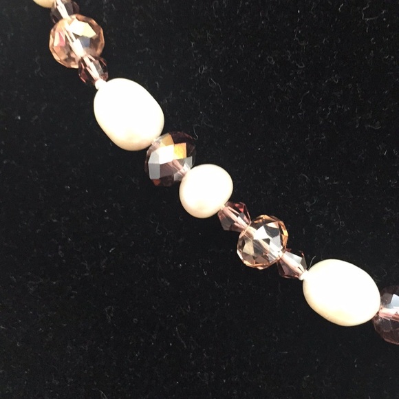 Sukhmani Designs Freshwater Pearl Necklace - Picture 3 of 4